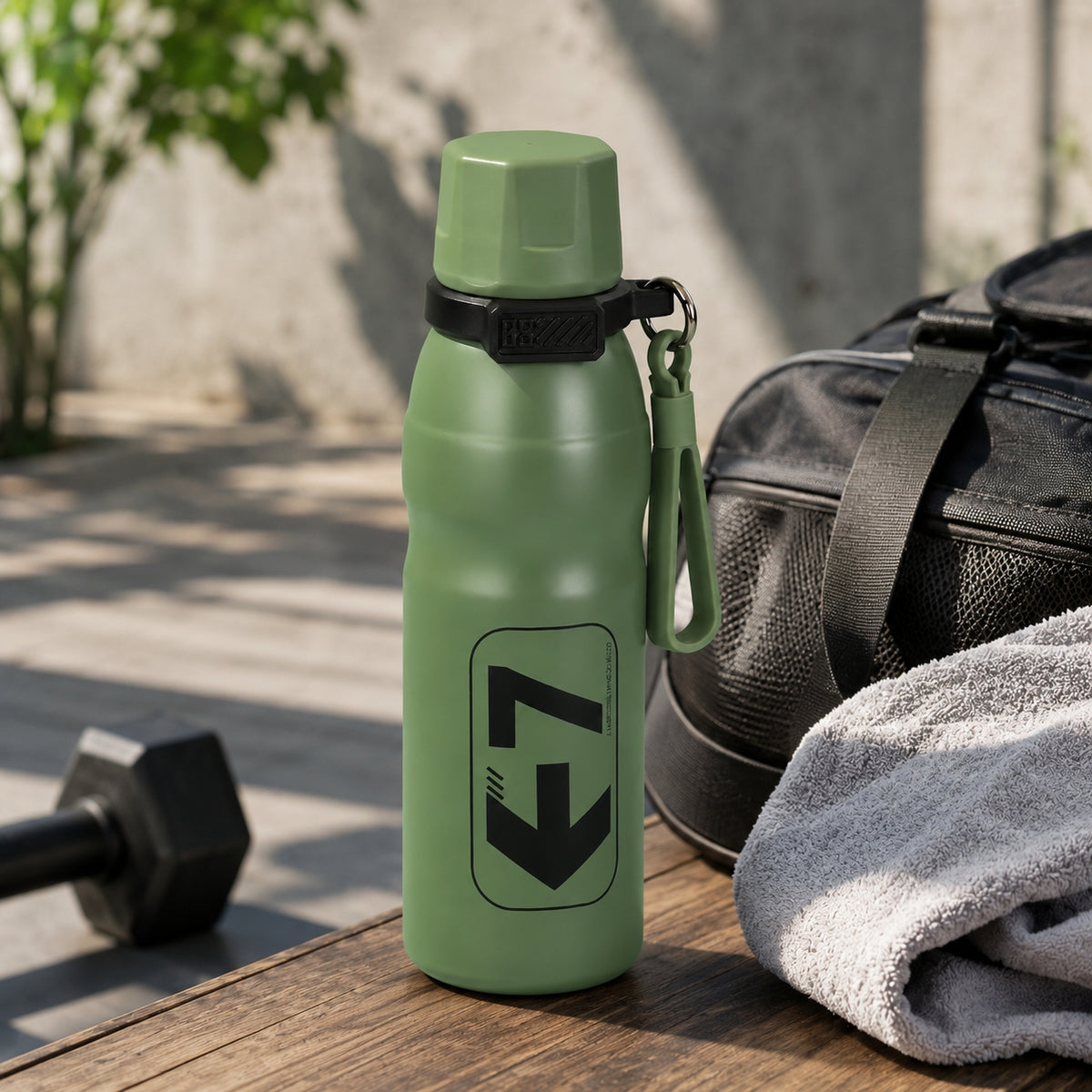 Outdoor Dual-Drink Insulated Water Bottle 22oz